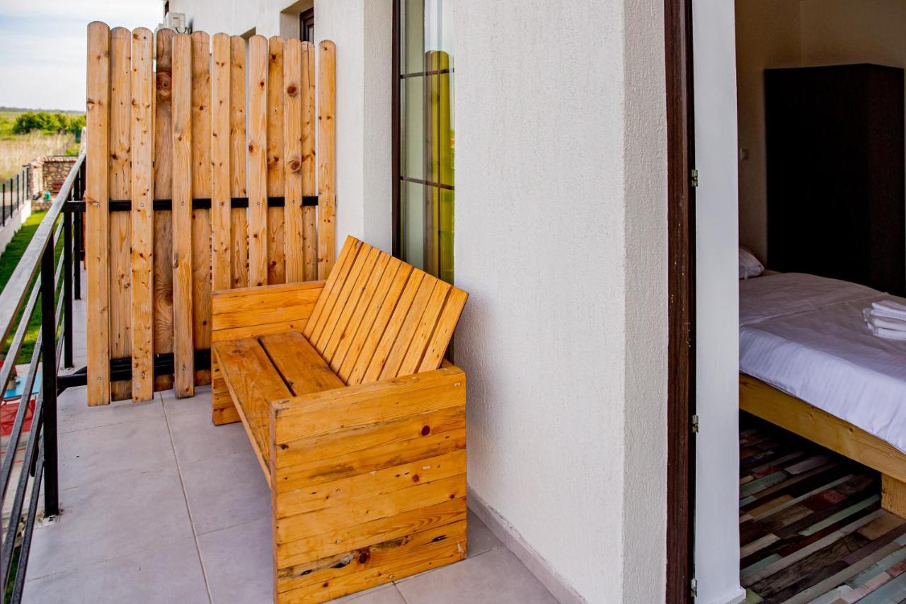 Happy In Vama Veche Hotel Exterior foto